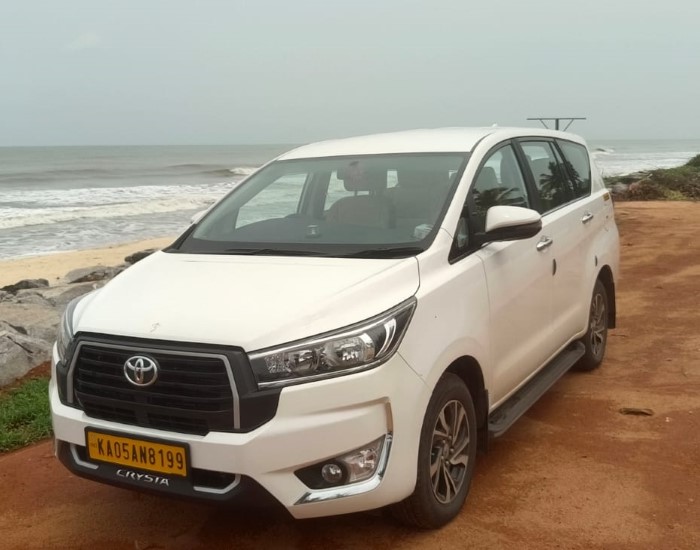 White Cab Service in Bengaluru